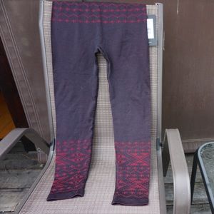 Brand New Burton base layer leggings size M/L